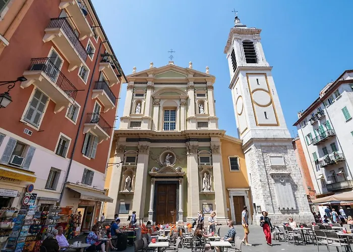 Apartment Papa Riviera - Old Town - 2 Bedrooms Nizza