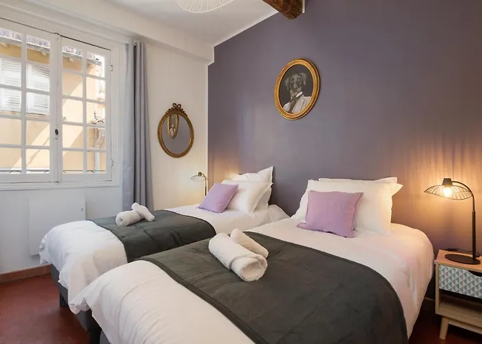 Appartamento Papa Riviera - Old Town - 2 Bedrooms Nizza